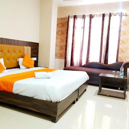 Hotel Sukhman Residency Amritsar Buitenkant foto