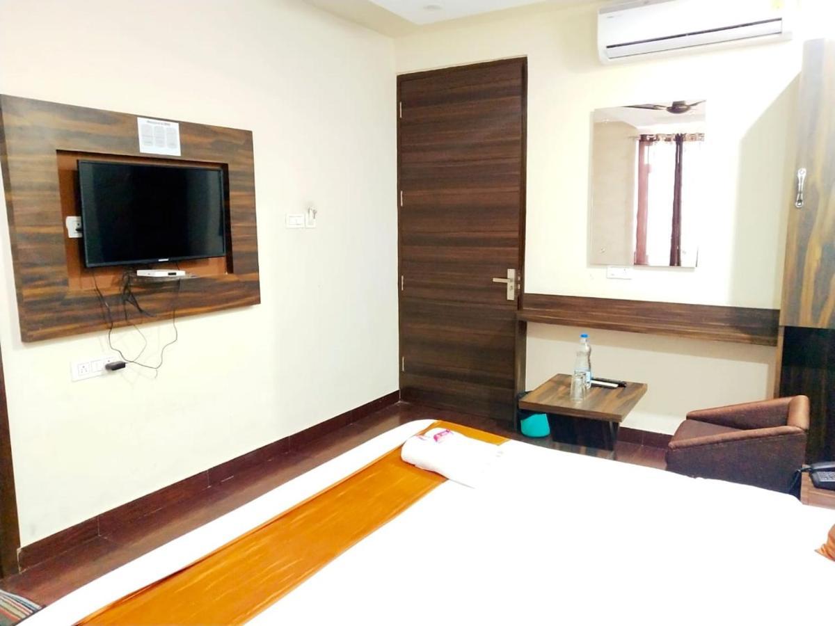 Hotel Sukhman Residency Amritsar Kamer foto