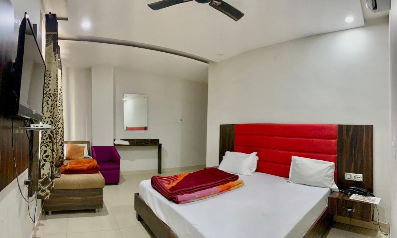 Hotel Sukhman Residency Amritsar Buitenkant foto