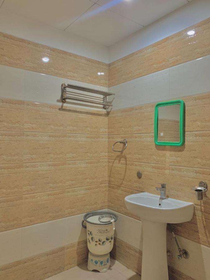 Hotel Sukhman Residency Amritsar Buitenkant foto