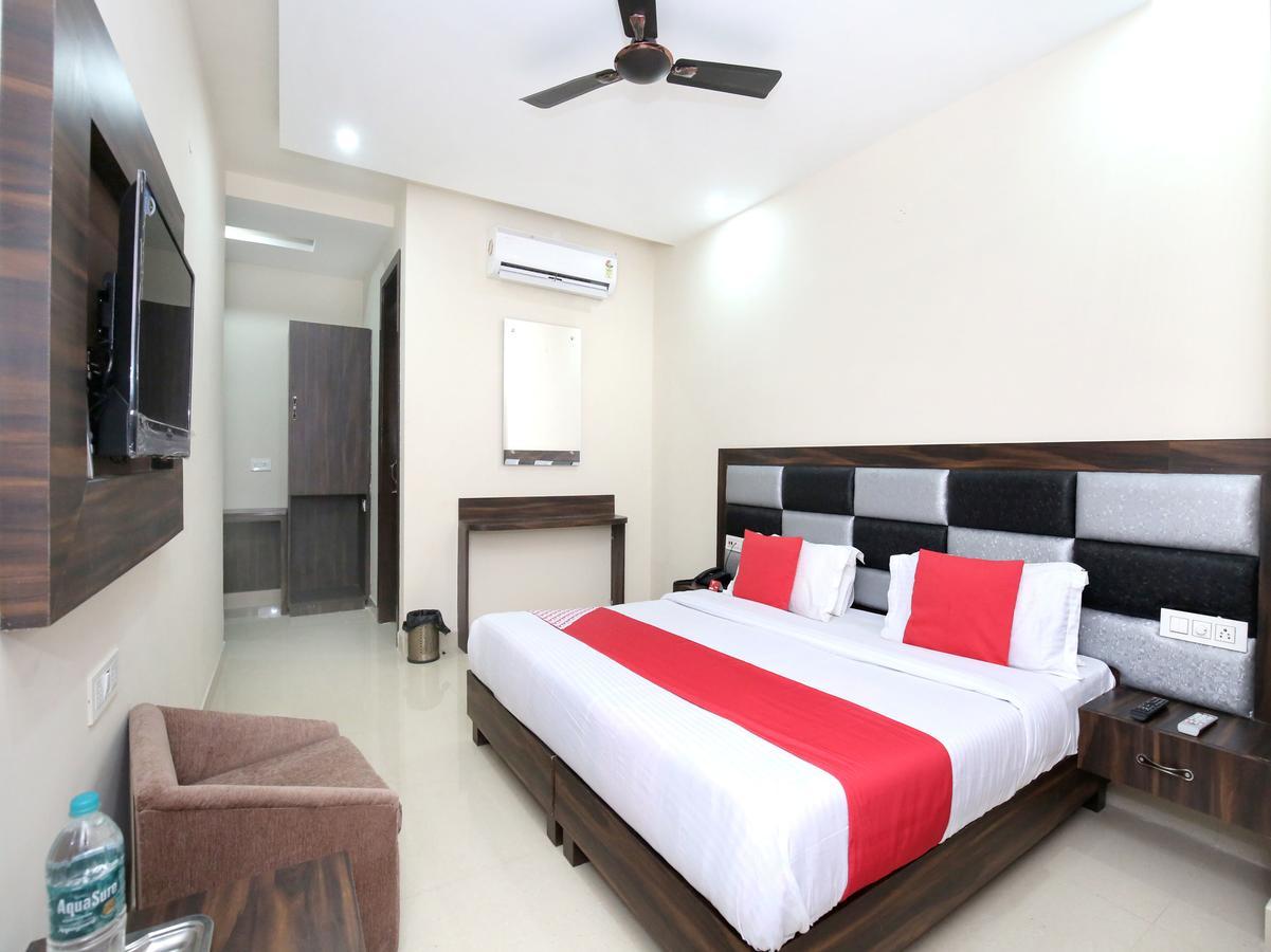 Hotel Sukhman Residency Amritsar Buitenkant foto