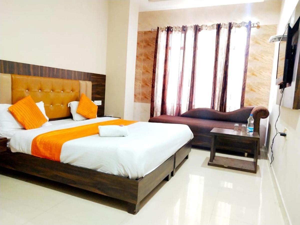 Hotel Sukhman Residency Amritsar Buitenkant foto