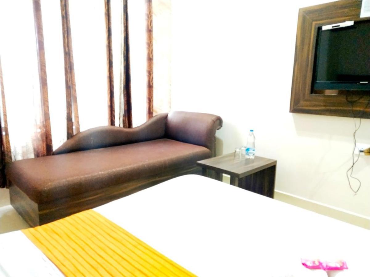 Hotel Sukhman Residency Amritsar Buitenkant foto