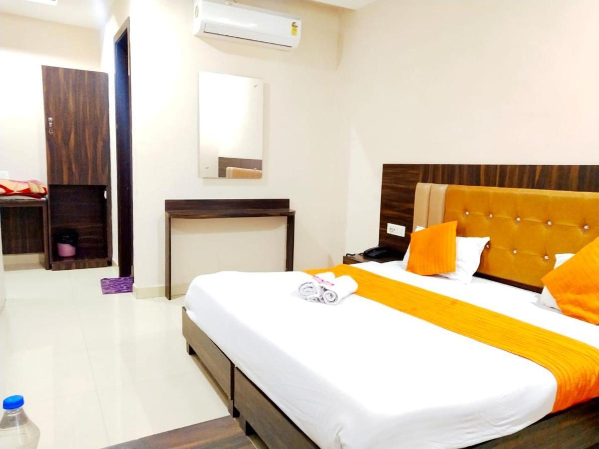 Hotel Sukhman Residency Amritsar Buitenkant foto